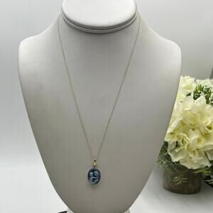 OTC Italy Vintage 10k Yellow Gold Blue Agate Mother Child‎ Carved Cameo Pendant